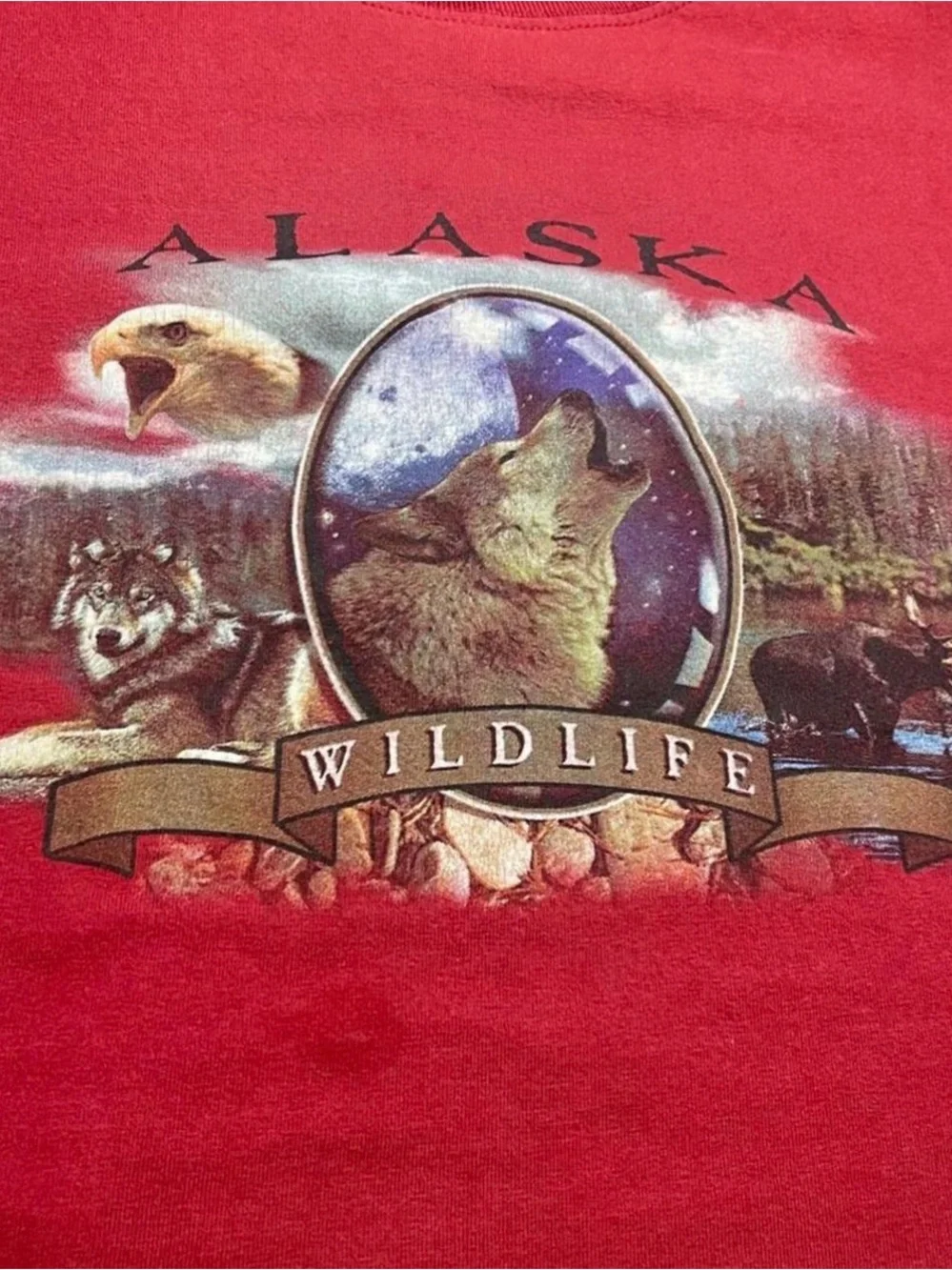Vintage 90s Alaska Wildlife Red & Multicolor Wolf Casual Graphic Tee Men’s Large